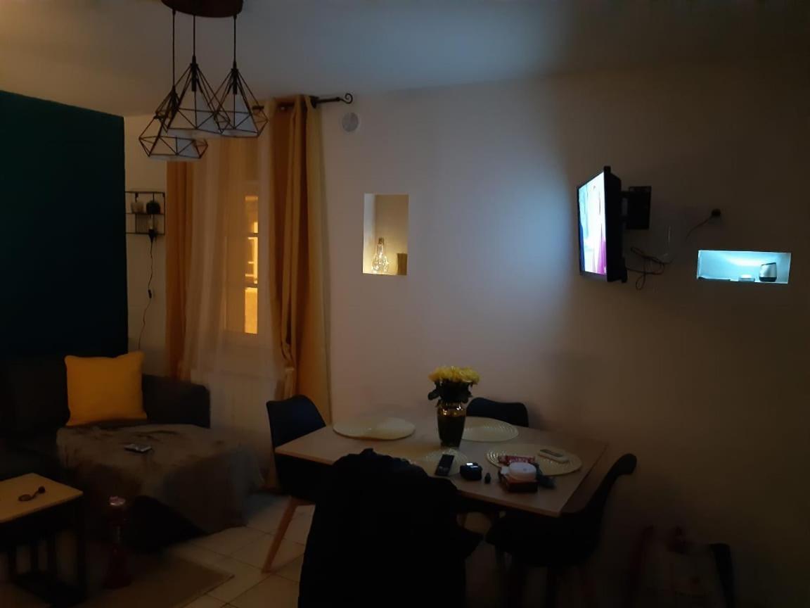 O Bon Endroit Apartman Carcassone Kültér fotó